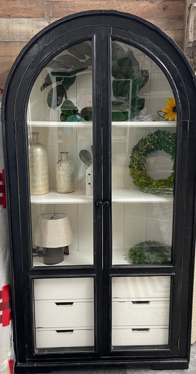 Round top hot sale curio cabinet