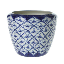 Eleanor Collection Pot