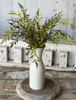 19” Smilax Bush