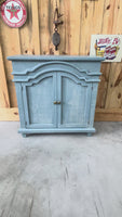 Victoria Accent Console