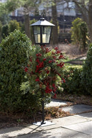 Lantern with Wreath Holder