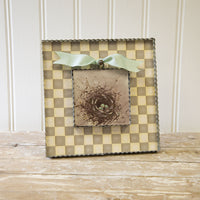 PUTTY & WHITE CHECKED MINI GALLERY DISPLAY BOARD