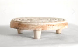 CARVED WOOD RISER